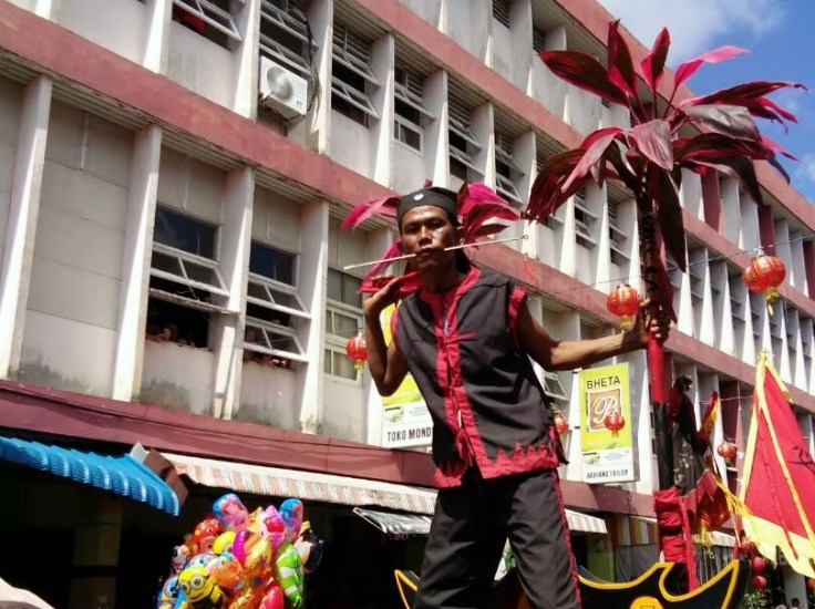 1261b745-208f-416e-83ad-e72408354b3c